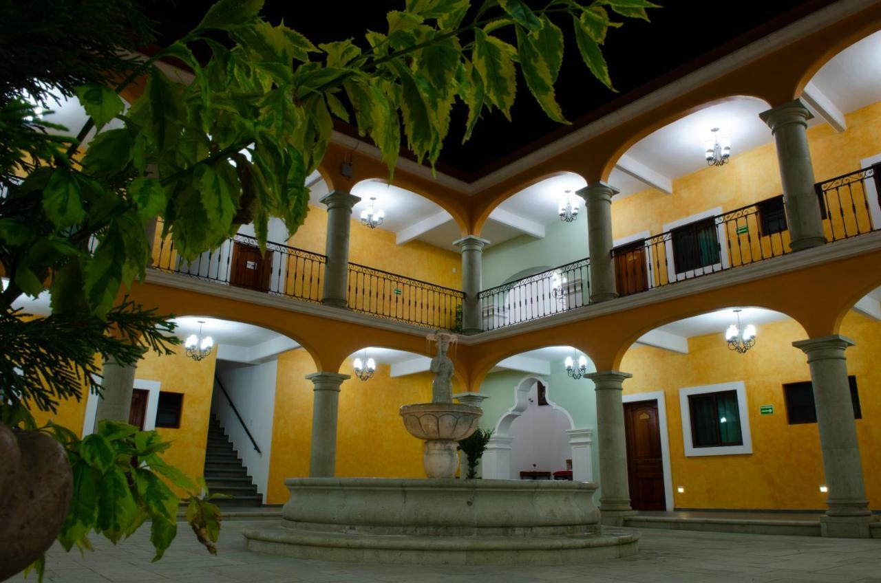 Hotel Casa Franco San Pedro y San Pablo Teposcolula Exteriör bild